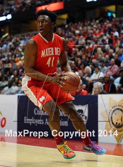 Thumbnail 3 in Mater Dei vs. Chino Hills (CIF SS Open Division Final) photogallery.