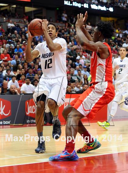 Thumbnail 2 in Mater Dei vs. Chino Hills (CIF SS Open Division Final) photogallery.