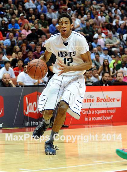 Thumbnail 3 in Mater Dei vs. Chino Hills (CIF SS Open Division Final) photogallery.