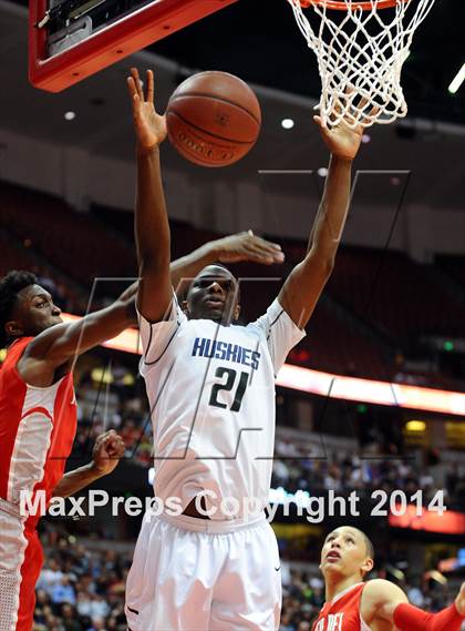 Thumbnail 2 in Mater Dei vs. Chino Hills (CIF SS Open Division Final) photogallery.