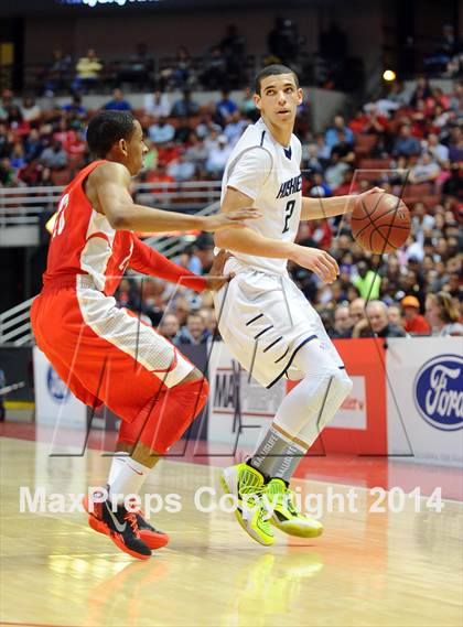 Thumbnail 3 in Mater Dei vs. Chino Hills (CIF SS Open Division Final) photogallery.