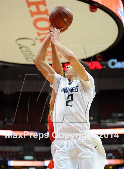 Thumbnail 2 in Mater Dei vs. Chino Hills (CIF SS Open Division Final) photogallery.