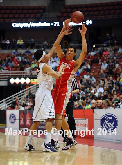 Thumbnail 3 in Mater Dei vs. Chino Hills (CIF SS Open Division Final) photogallery.