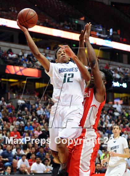 Thumbnail 1 in Mater Dei vs. Chino Hills (CIF SS Open Division Final) photogallery.