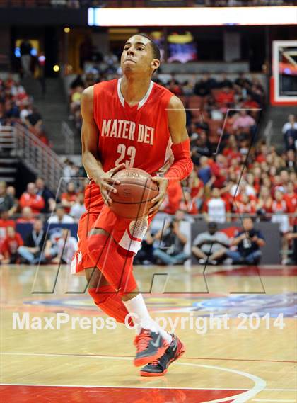 Thumbnail 3 in Mater Dei vs. Chino Hills (CIF SS Open Division Final) photogallery.