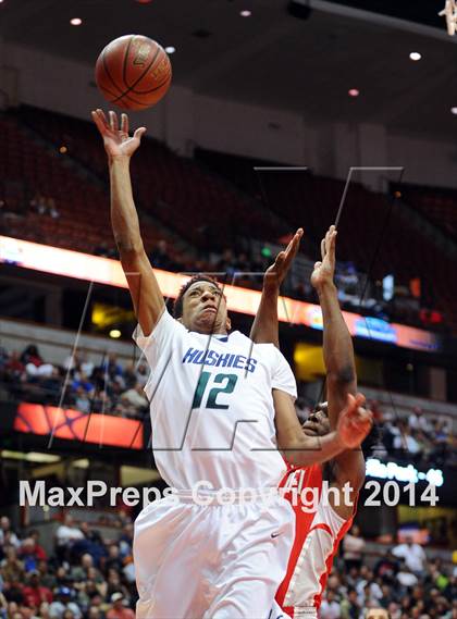 Thumbnail 2 in Mater Dei vs. Chino Hills (CIF SS Open Division Final) photogallery.
