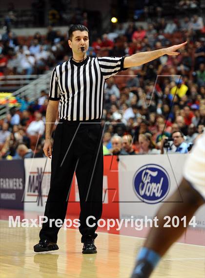 Thumbnail 2 in Mater Dei vs. Chino Hills (CIF SS Open Division Final) photogallery.