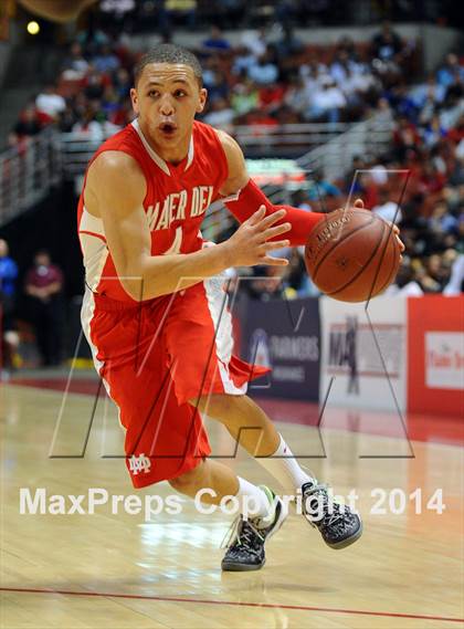 Thumbnail 3 in Mater Dei vs. Chino Hills (CIF SS Open Division Final) photogallery.