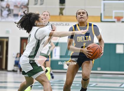 Thumbnail 2 in Delta @ Pendleton Heights photogallery.