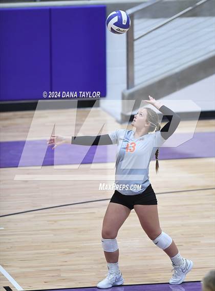 Thumbnail 1 in Springtown @ Godley photogallery.
