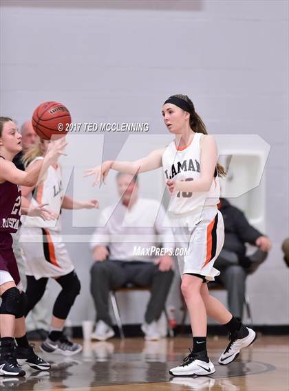 Thumbnail 2 in Lamar vs Perryville (AAA 3A Conderence 2nd Round Playoff) photogallery.