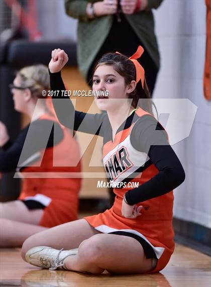 Thumbnail 2 in Lamar vs Perryville (AAA 3A Conderence 2nd Round Playoff) photogallery.