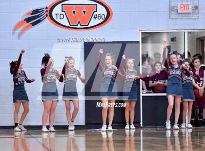 Thumbnail 1 in Lamar vs Perryville (AAA 3A Conderence 2nd Round Playoff) photogallery.