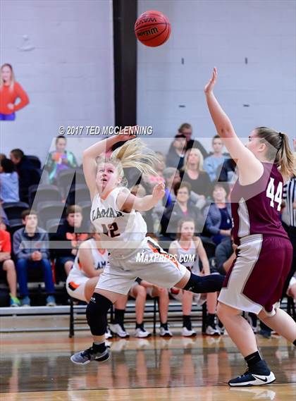 Thumbnail 3 in Lamar vs Perryville (AAA 3A Conderence 2nd Round Playoff) photogallery.