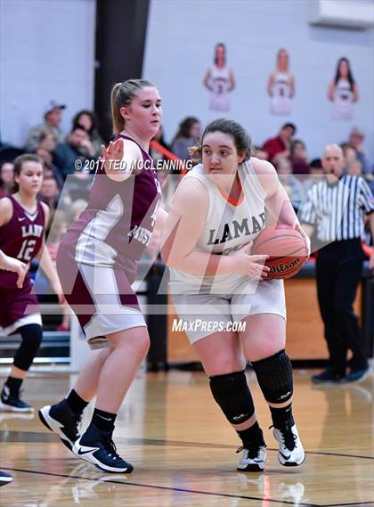 Thumbnail 1 in Lamar vs Perryville (AAA 3A Conderence 2nd Round Playoff) photogallery.