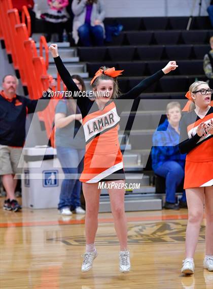 Thumbnail 1 in Lamar vs Perryville (AAA 3A Conderence 2nd Round Playoff) photogallery.