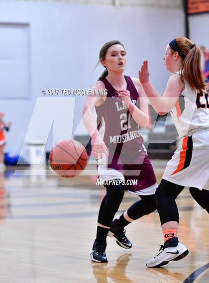Thumbnail 2 in Lamar vs Perryville (AAA 3A Conderence 2nd Round Playoff) photogallery.