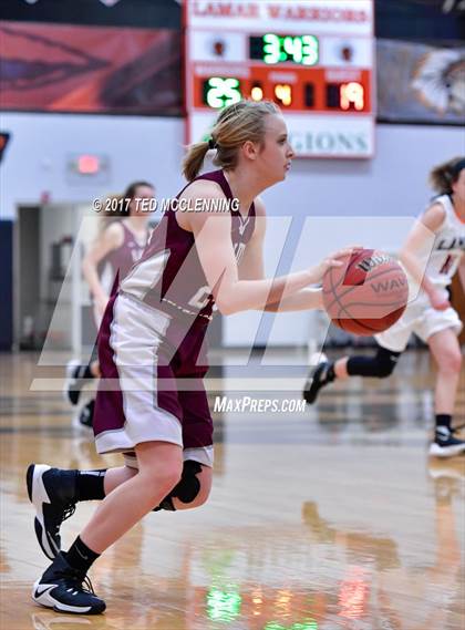 Thumbnail 3 in Lamar vs Perryville (AAA 3A Conderence 2nd Round Playoff) photogallery.