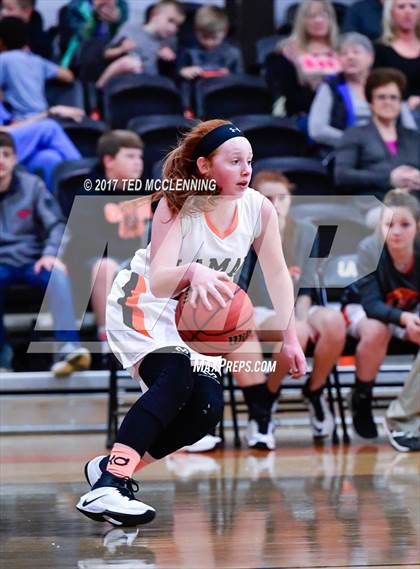 Thumbnail 1 in Lamar vs Perryville (AAA 3A Conderence 2nd Round Playoff) photogallery.