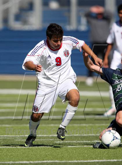 Thumbnail 3 in McNeil vs. Waco Midway (Georgetown Governor's Cup) photogallery.