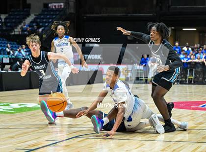Thumbnail 1 in Mount Vernon vs. Paideia (GHSA A Division 1 Championship)  photogallery.