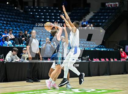 Thumbnail 1 in Mount Vernon vs. Paideia (GHSA A Division 1 Championship)  photogallery.