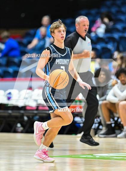 Thumbnail 3 in Mount Vernon vs. Paideia (GHSA A Division 1 Championship)  photogallery.