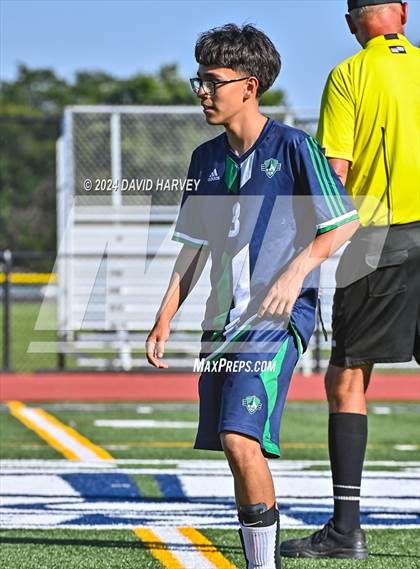Thumbnail 2 in Regis Groff vs Kennedy photogallery.