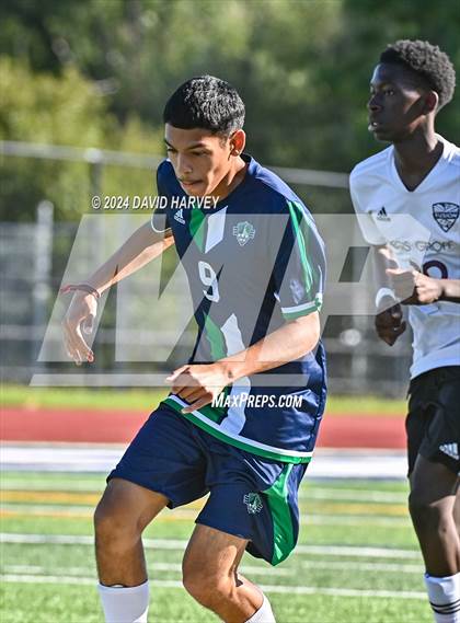 Thumbnail 1 in Regis Groff vs Kennedy photogallery.