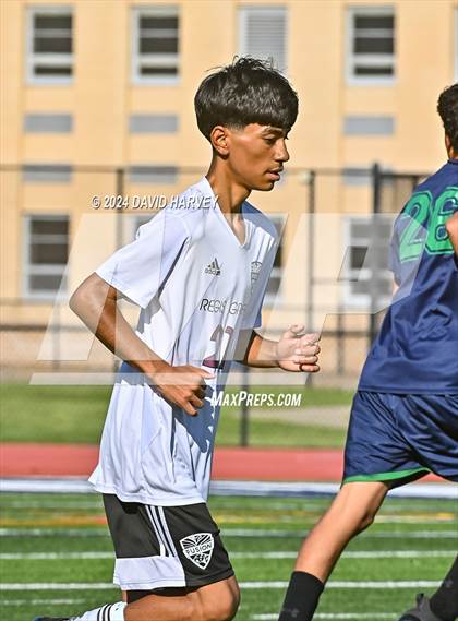 Thumbnail 3 in Regis Groff vs Kennedy photogallery.