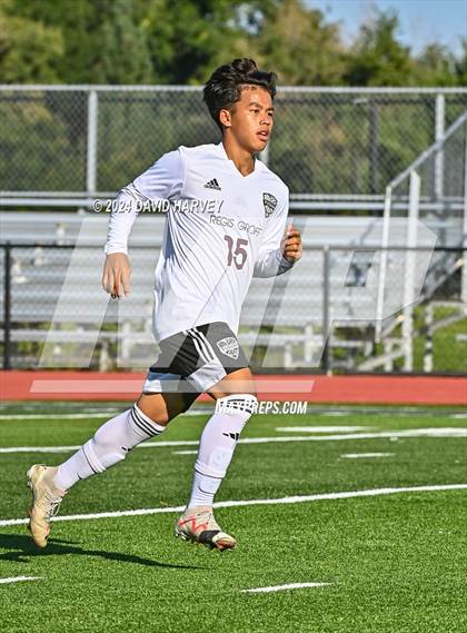 Thumbnail 1 in Regis Groff vs Kennedy photogallery.