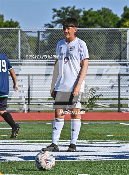 Thumbnail 3 in Regis Groff vs Kennedy photogallery.