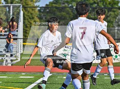 Thumbnail 1 in Regis Groff vs Kennedy photogallery.