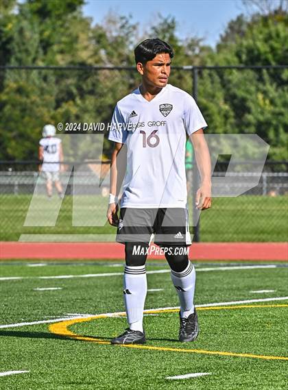 Thumbnail 2 in Regis Groff vs Kennedy photogallery.