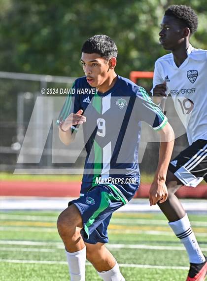 Thumbnail 3 in Regis Groff vs Kennedy photogallery.