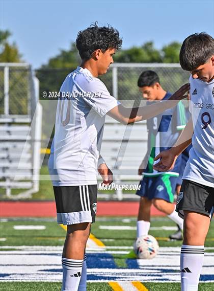 Thumbnail 2 in Regis Groff vs Kennedy photogallery.