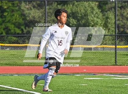 Thumbnail 2 in Regis Groff vs Kennedy photogallery.
