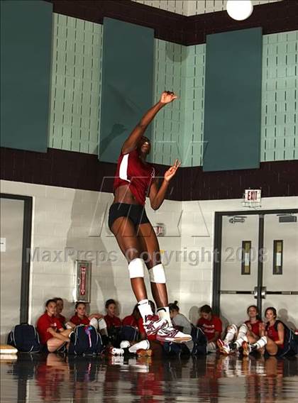 Thumbnail 1 in Tomball vs. Cy-Fair (Nike Volleyball Classic) photogallery.