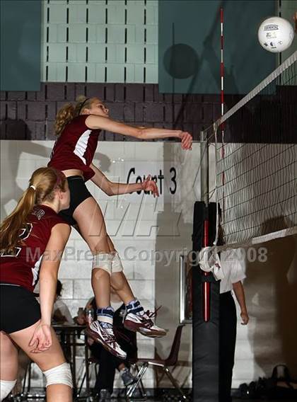 Thumbnail 2 in Tomball vs. Cy-Fair (Nike Volleyball Classic) photogallery.
