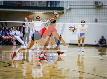 Thumbnail 1 in Canyon vs MacArthur [Douglas]  photogallery.