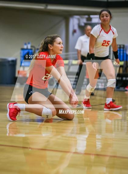 Thumbnail 3 in Canyon vs MacArthur [Douglas]  photogallery.