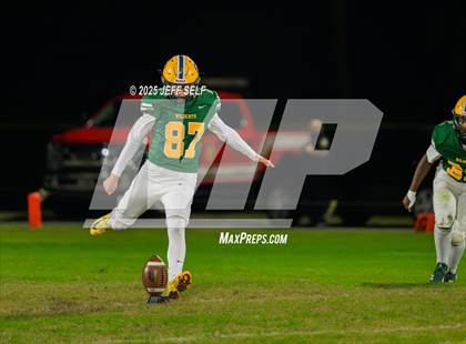 Thumbnail 2 in Oscar Smith @ Great Bridge photogallery.