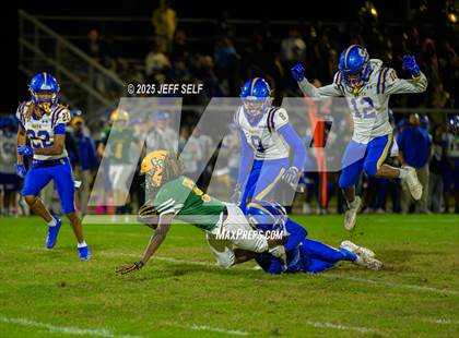 Thumbnail 3 in Oscar Smith @ Great Bridge photogallery.