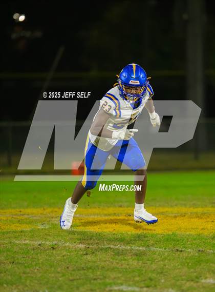 Thumbnail 3 in Oscar Smith @ Great Bridge photogallery.