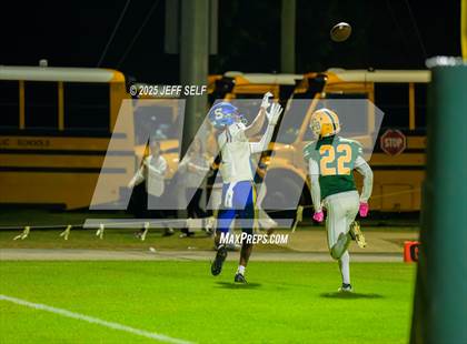 Thumbnail 1 in Oscar Smith @ Great Bridge photogallery.