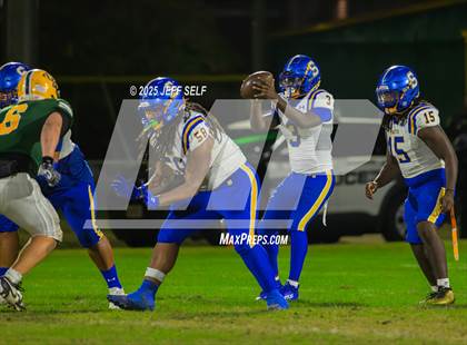 Thumbnail 3 in Oscar Smith @ Great Bridge photogallery.