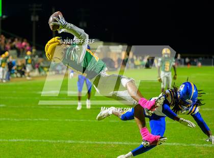 Thumbnail 1 in Oscar Smith @ Great Bridge photogallery.