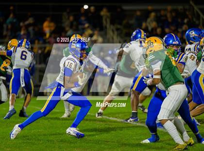 Thumbnail 3 in Oscar Smith @ Great Bridge photogallery.