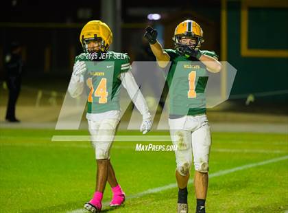 Thumbnail 2 in Oscar Smith @ Great Bridge photogallery.