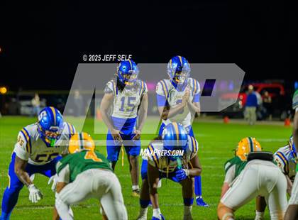 Thumbnail 1 in Oscar Smith @ Great Bridge photogallery.